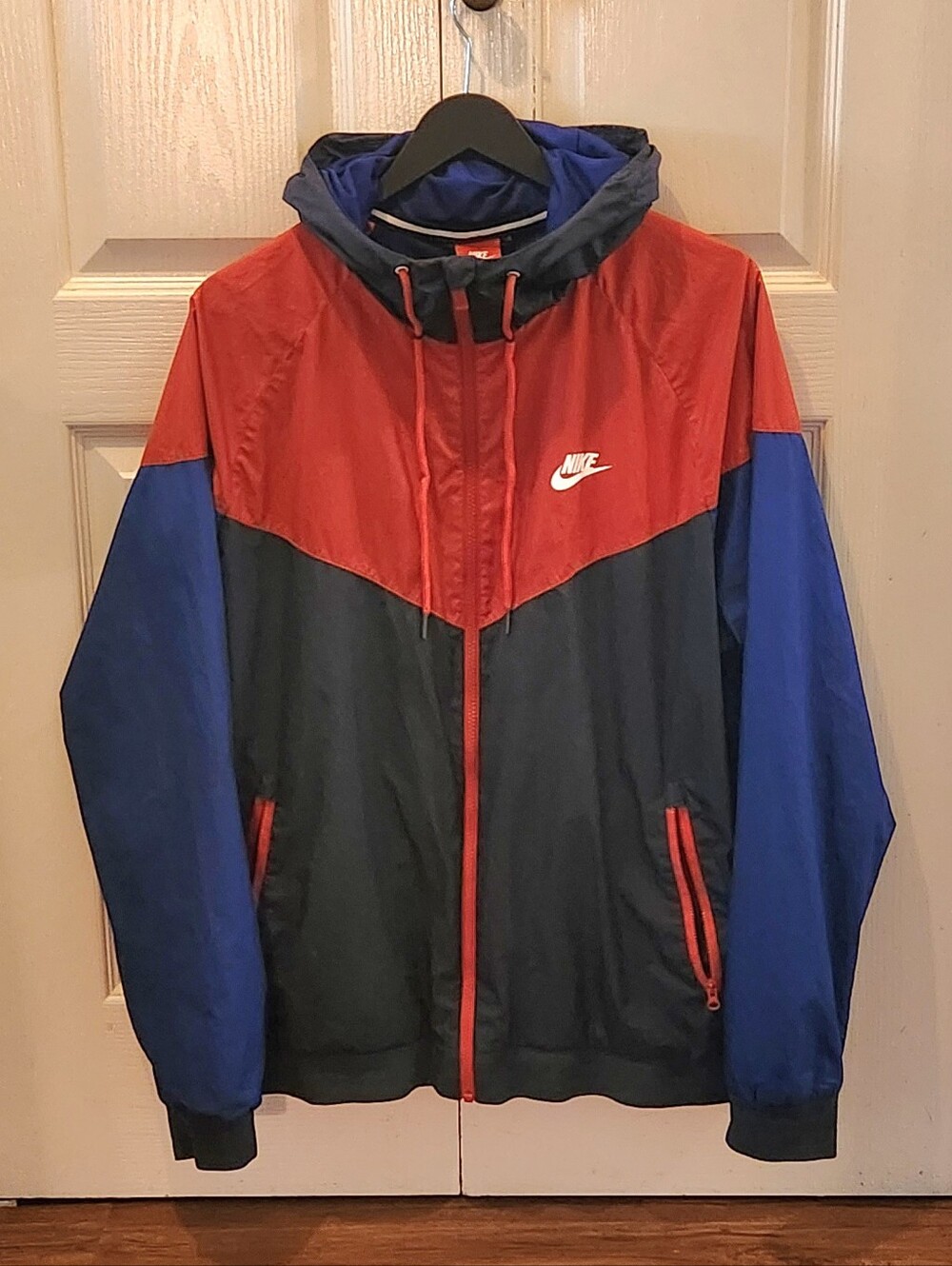 Nike Mens Windrunner Jacket (XL) 🇨🇦